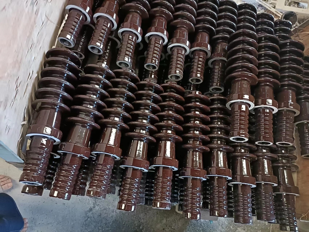 갈색인 광택 한국 시장 150kV에 금속을 입히는 IEC 60168 석유 궁둥이 트랜스 자기