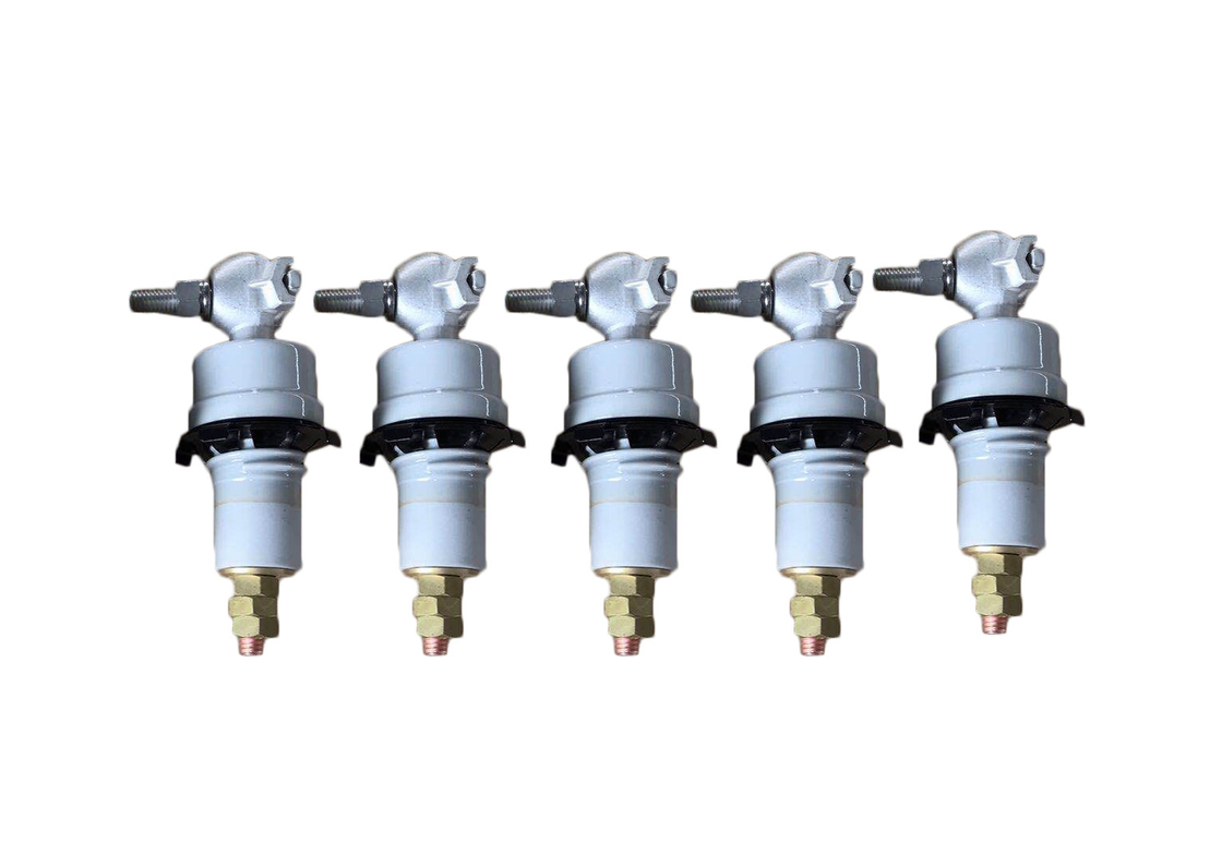 머리는 ANSI 1.2KV 125A 부싱 조립체에 실을 뀄습니다