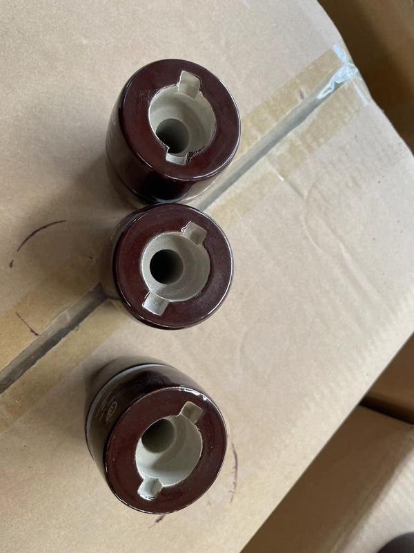 무성하게 나는 1kV 200A 자기 OEM 인입 도선 트랜스는 글레이즈가 발라지는 것으로 갈색으로 됩니다