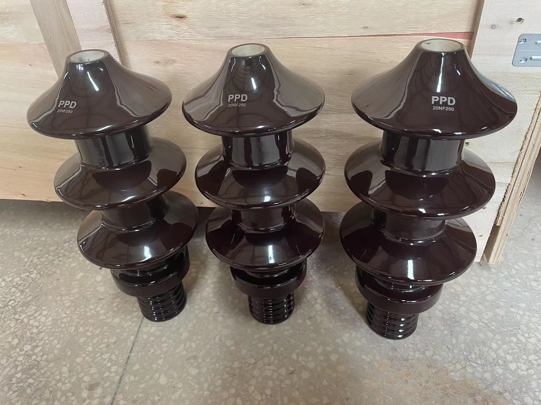 DIN 규격 20NF250 자기 전기적인 부싱 OEM 385MM 높이